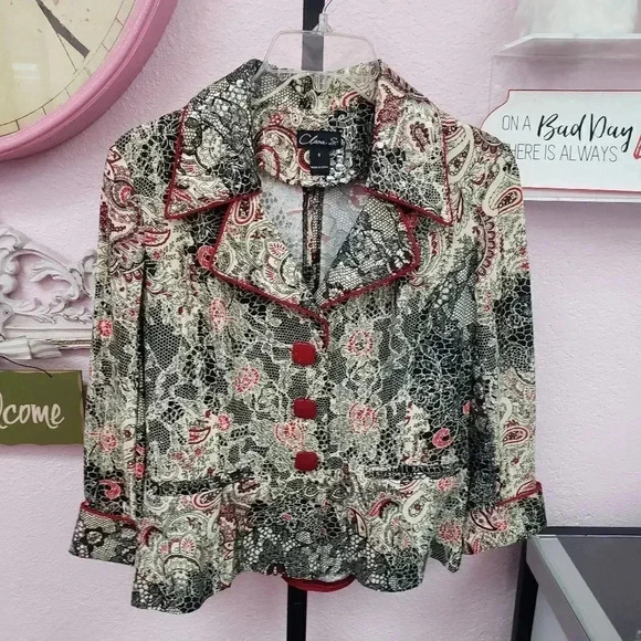 Clara S Red  Lace Look Shimmer Jacket - Picture 1 of 4